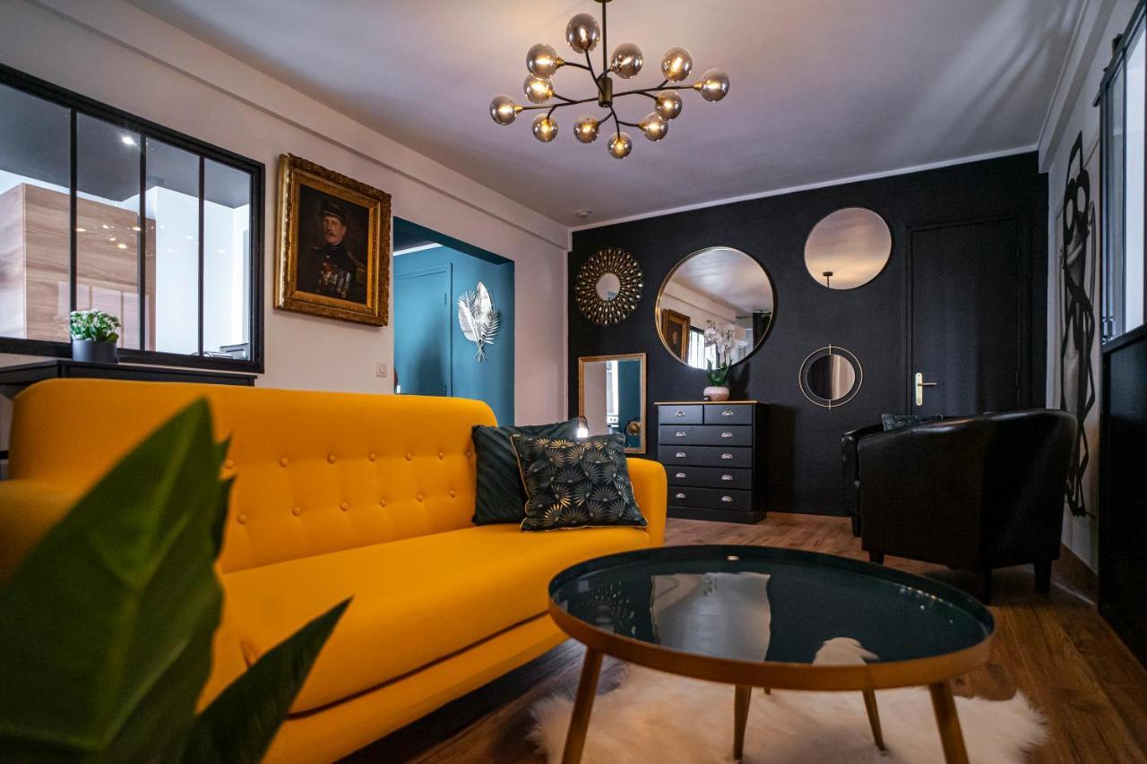 Au Palais Des Pyrenees! Hyper Centre -Clim-Balcon-Parking Gratuit Apartment Pau Bagian luar foto